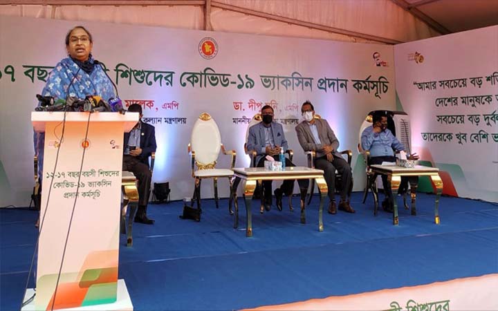 পরীক্ষা শুরুর আগেই এসএসসি পরীক্ষার্থীরা টিকা পাবে